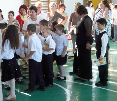 20090903 1685475996 tanev18